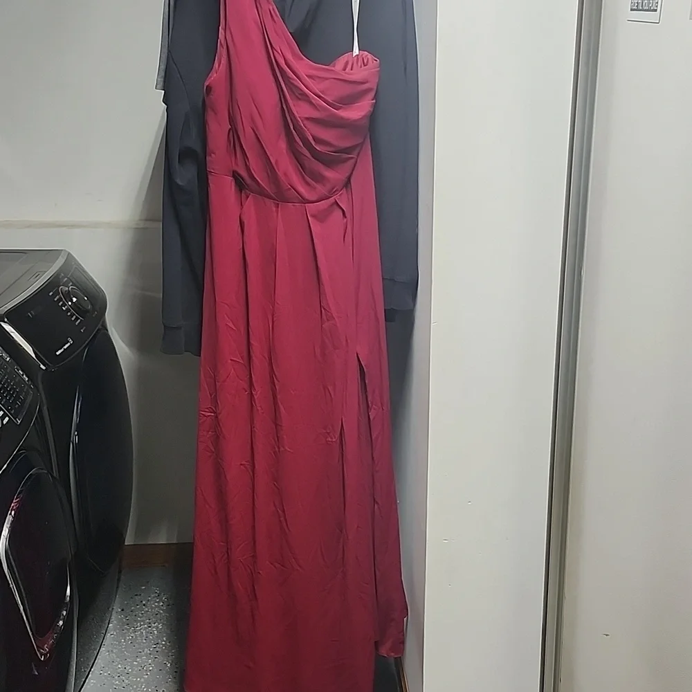 Azazie One-Shoulder Burgundy Dress - Picture 2 of 6